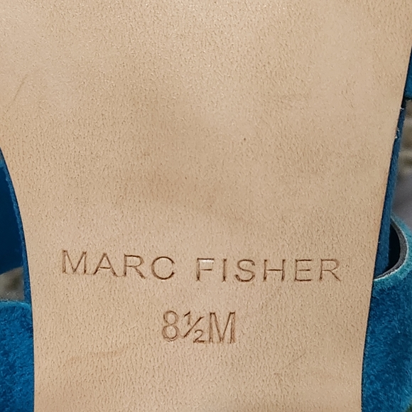 Marc Fisher Paradox Suede Gladiator Style 3 inch heel Size 8.5 Color Turquoise - Picture 11 of 12